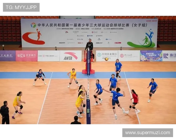 北京排球队总决赛之路:拼搏与荣耀交织的奋斗历程回顾 北京排球队总决赛之路:拼搏与荣耀交织的奋斗历程回顾