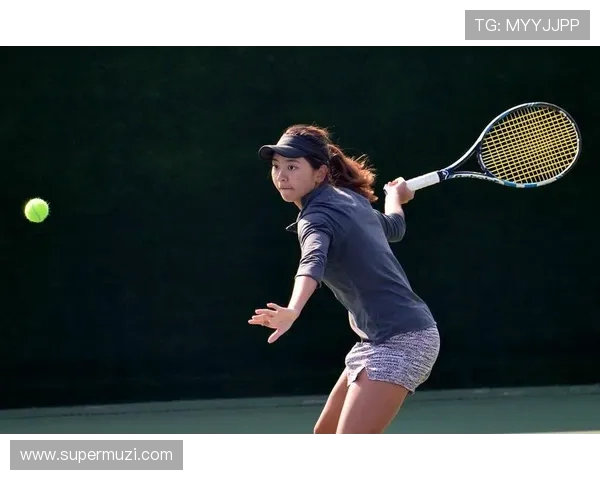 南京网球队在城市联赛中以98分稳居榜首展现强劲实力