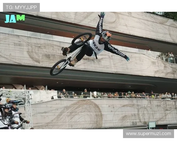 成都飞盘队逆袭之旅极限运动嘉年华的精彩瞬间与奋斗故事