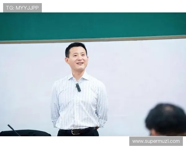 武汉极限运动队中路突破战术解析与实践经验分享