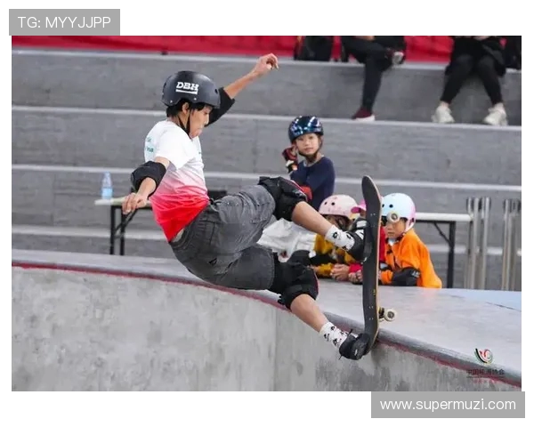 滑板文化的碰撞与融合上海滑板队的包夹技艺全解析