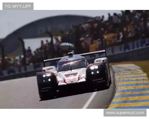 耐力较量上海足球队与西安足球队赛后复盘分析与启示