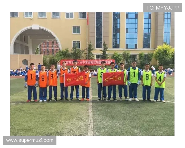 智利大学与圣安路的激烈对决展现足球魅力与青春激情