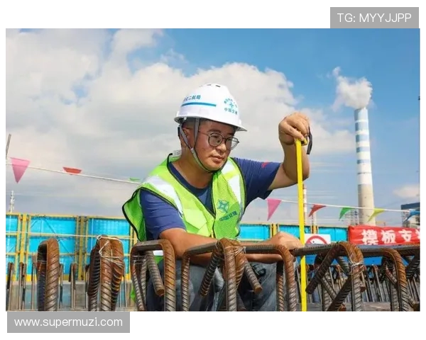 周强专访:从街头到舞台的蜕变与坚持之路 周强专访:从街头到舞台的蜕变与坚持之路